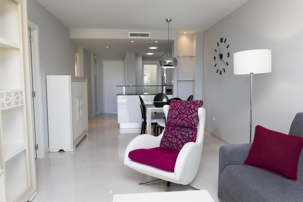 Ocean View By Mar Holidays Arenales del Sol Exterior foto